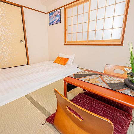 Kyara Hotelミスミ302 Tokio Buitenkant foto
